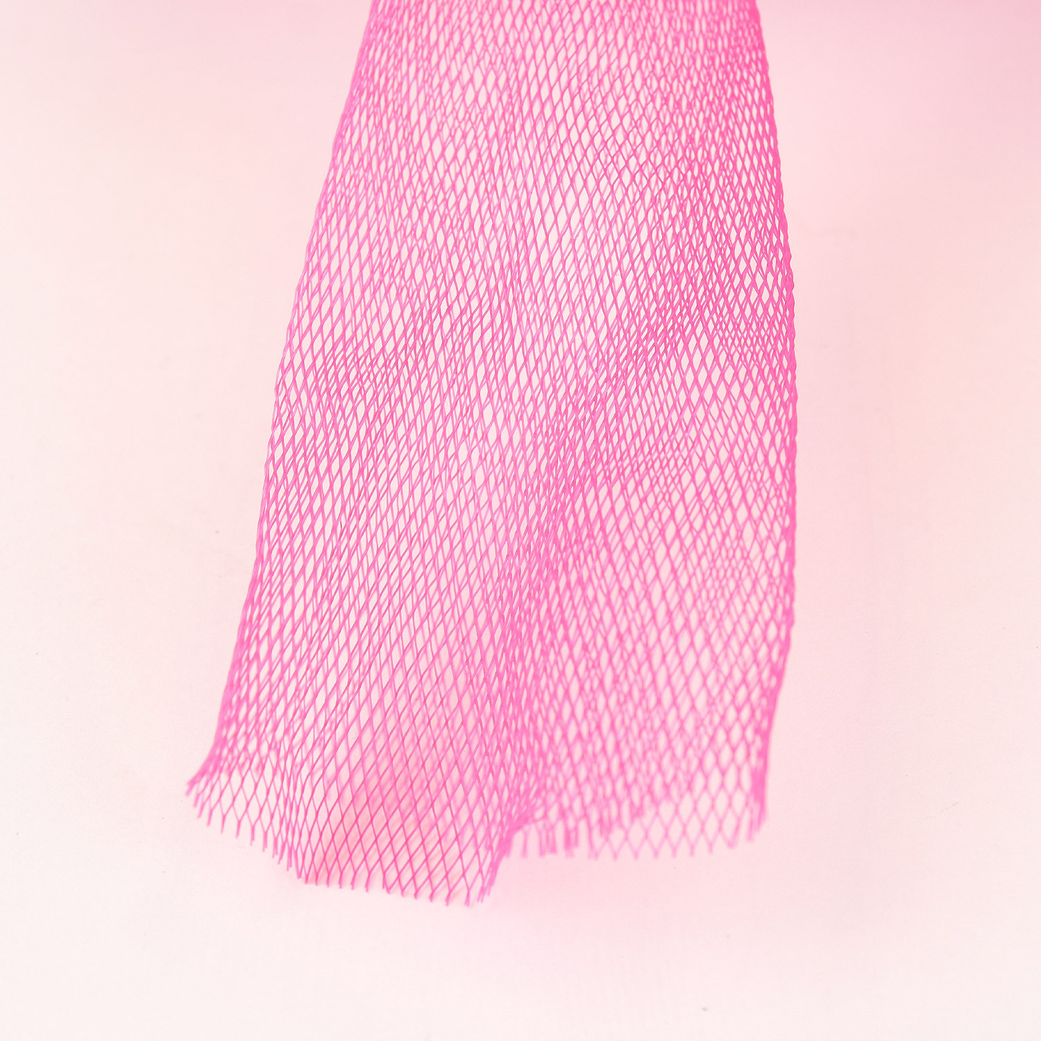 Malla extruida rosada 1.000 m